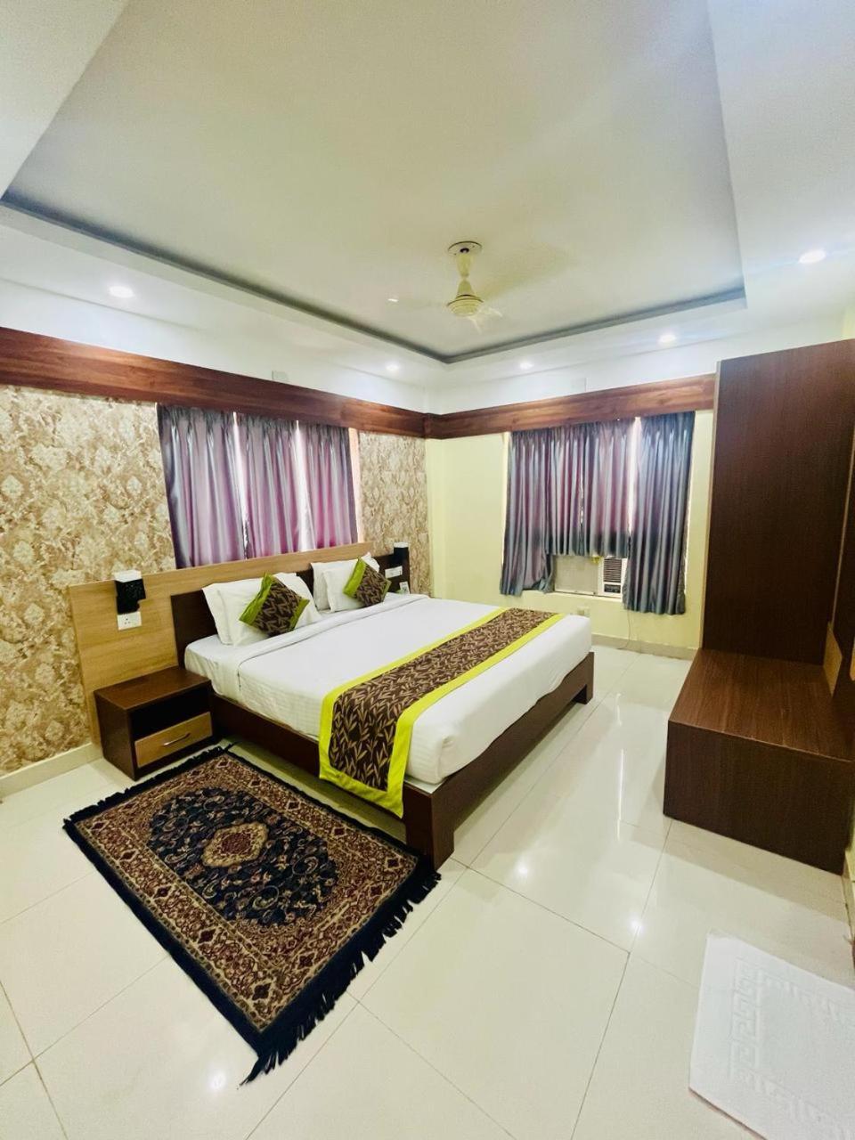 Hotel Four Waves Puri Exterior foto