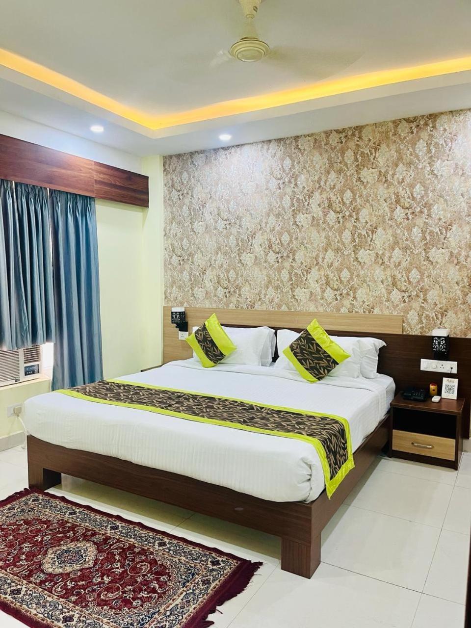 Hotel Four Waves Puri Exterior foto