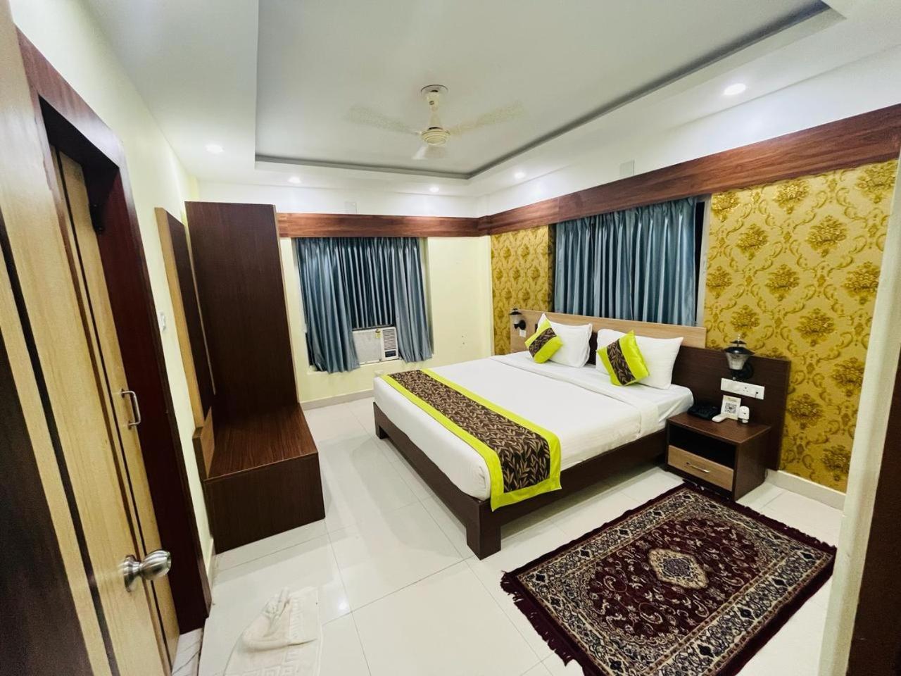 Hotel Four Waves Puri Exterior foto